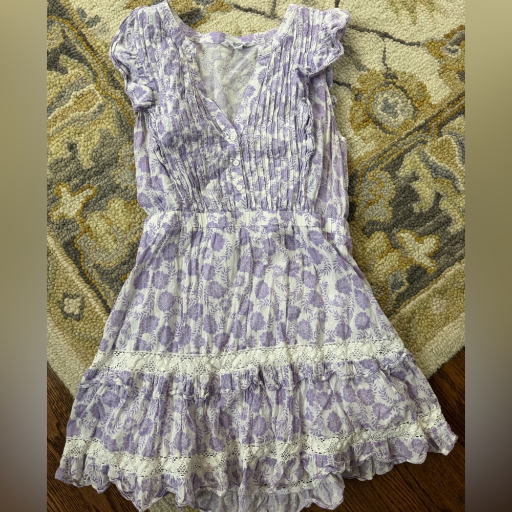 Size large BB Dakota Lavender Floral Tiered Dress